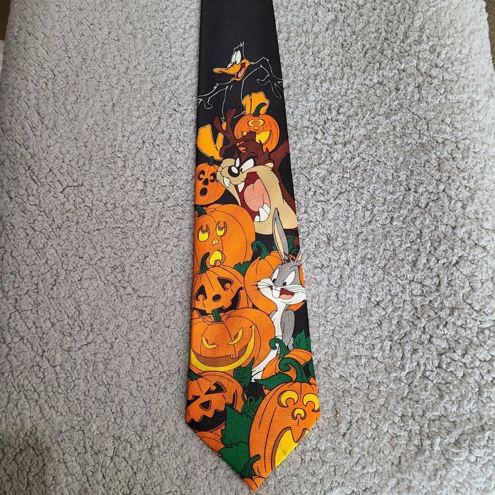 Vintage Halloween Looney Tunes Tie‎ Necktie 1996 Polyester Spooky Bugs Taz Daffy